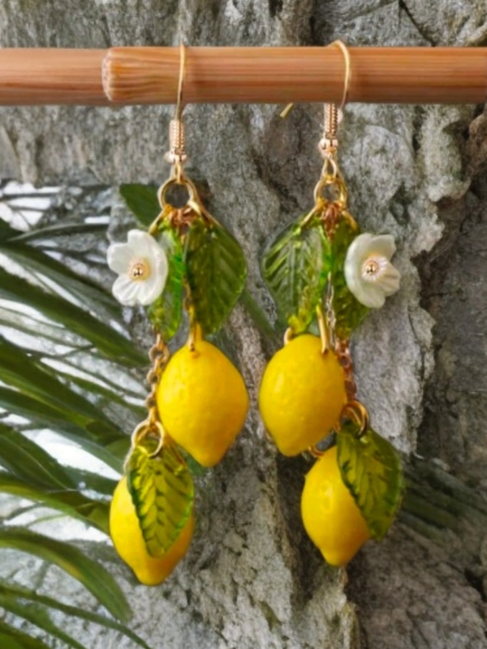 MODCLOTH LEMON DROP EARRINGS